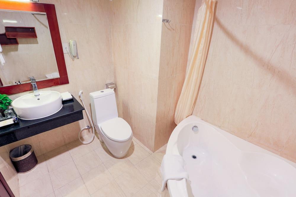 Park View Sài Gòn Khách sạn 3*